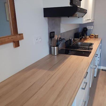 Ellie Apartment ลาเนสแตร์ ภายนอก รูปภาพ
