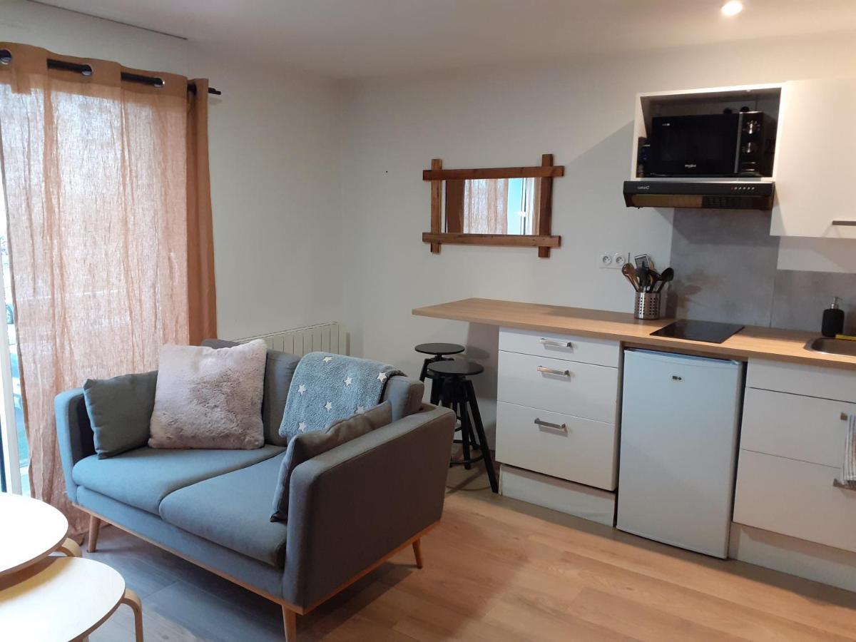 Ellie Apartment ลาเนสแตร์ ภายนอก รูปภาพ